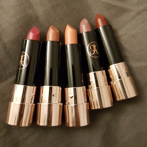 mini anastasia lipstick